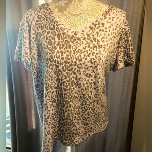 Leopard print top